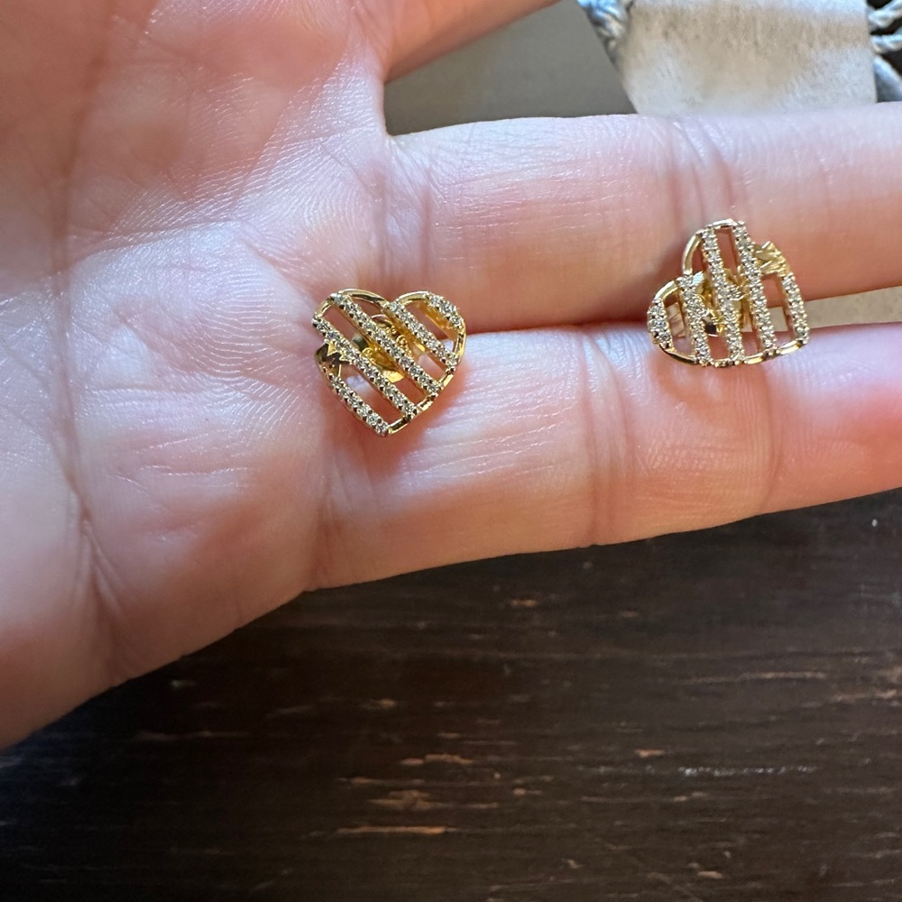 Michael Kors Sterling Silver Open Heart Stud Earrings 14k gold plated - Picture 9 of 11